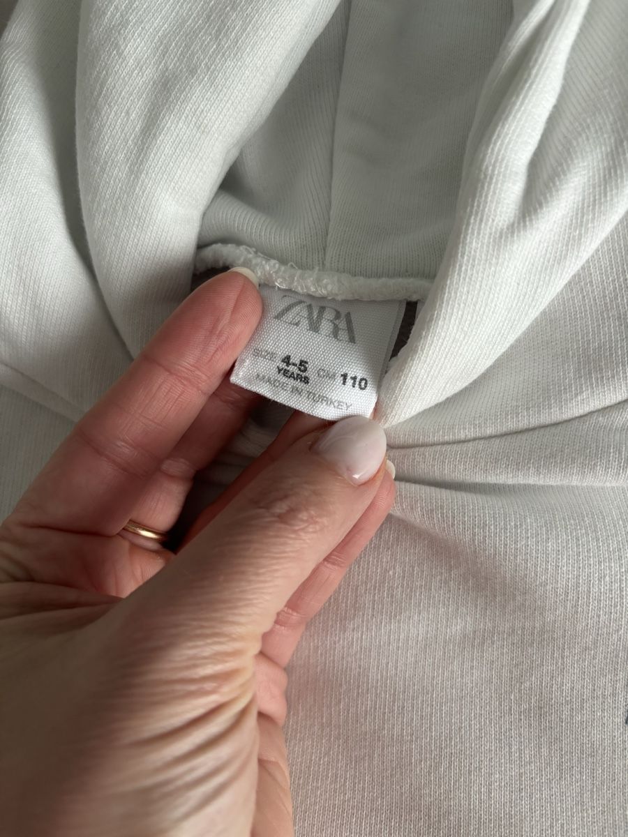 Zara Pullover & Sweatshirts: Kapuzenpullover Zara Gr. 110  – Gebraucht aus Augst BL von fine-art 2