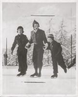 Vintage Familie Kennedy beim Skisport in St. Moritz, 1939