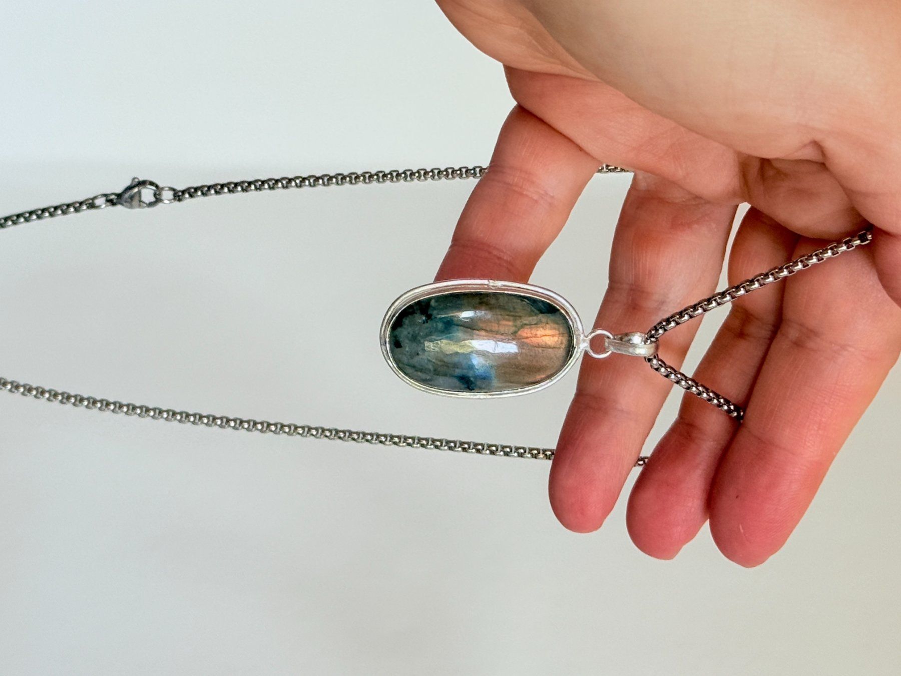 Catenine: Collier labradorite, élégant et tendance ✨ – Nuovo e nell'imballaggio originale da Genève venduto da AWWA 6