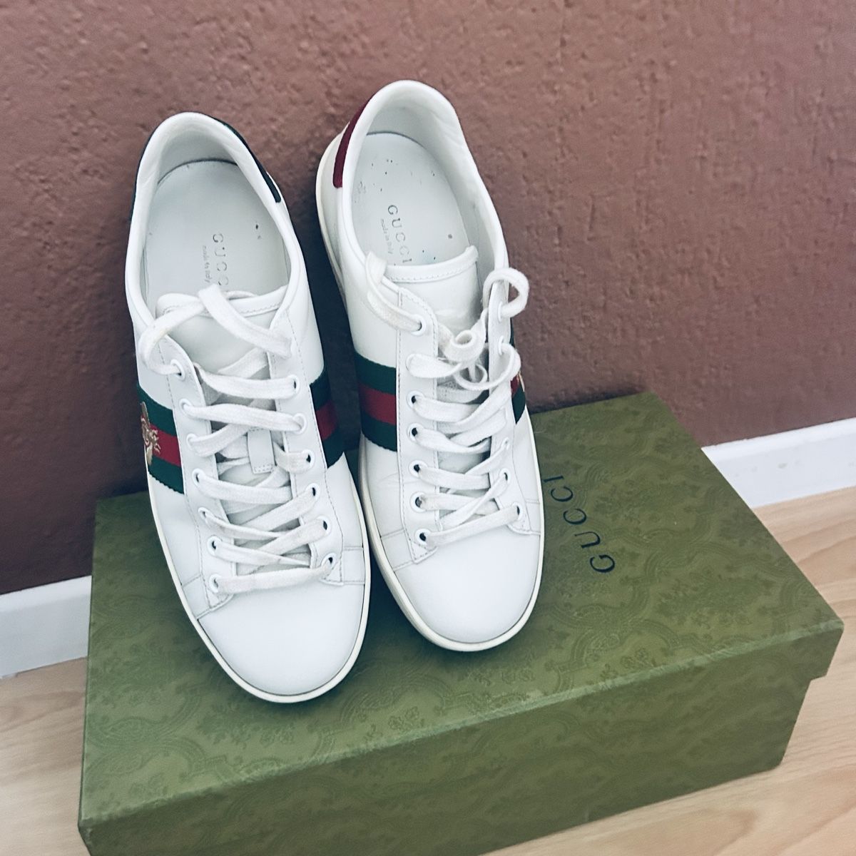 Gucci Chaussures hommes: Gucci Sneakers 39 – D'occasion à Forch par kar_js2l 1