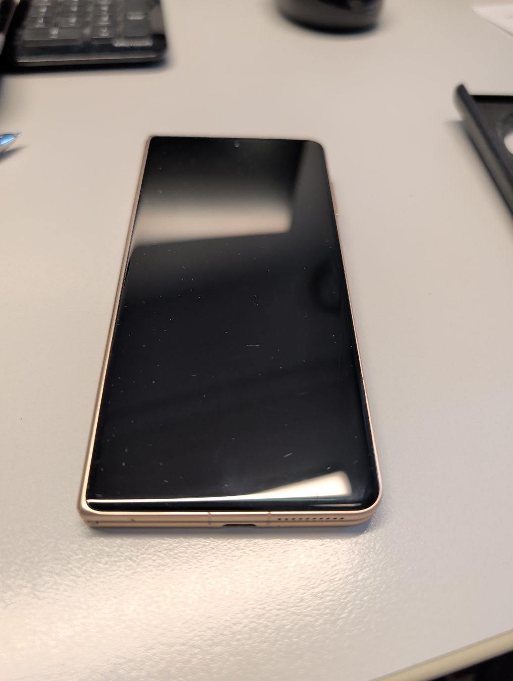 Honor Portables: Honor Magic V3 – Défectueux à Schleinikon par Faltzelt24