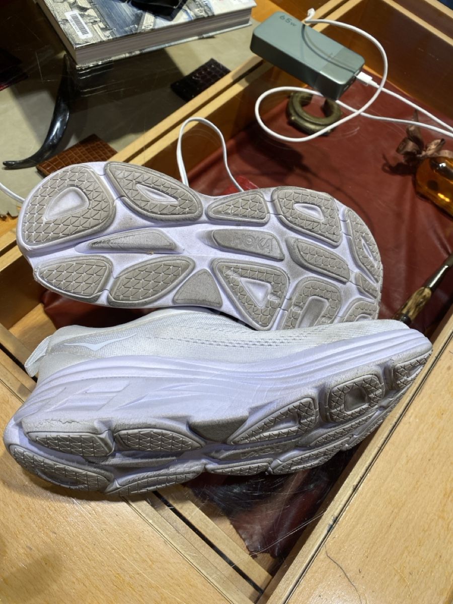 Hoka One One Herrenschuhe: Hoka bondi 8 – Gebraucht aus Genève von Bob034 3