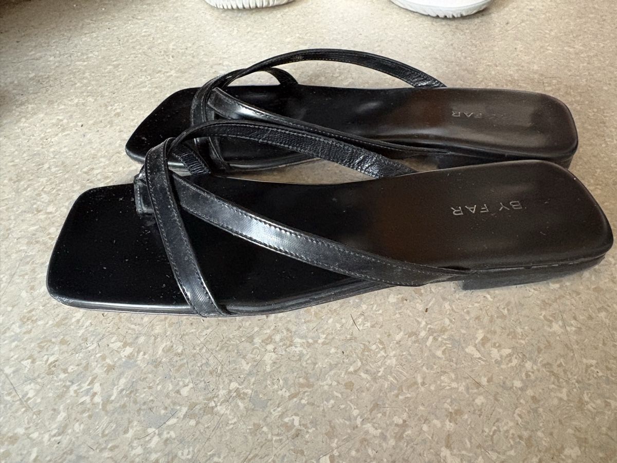 Scarpe da donna: By Far Sandals Black leather 37 – Usato da Zürich venduto da sha_pv65 1