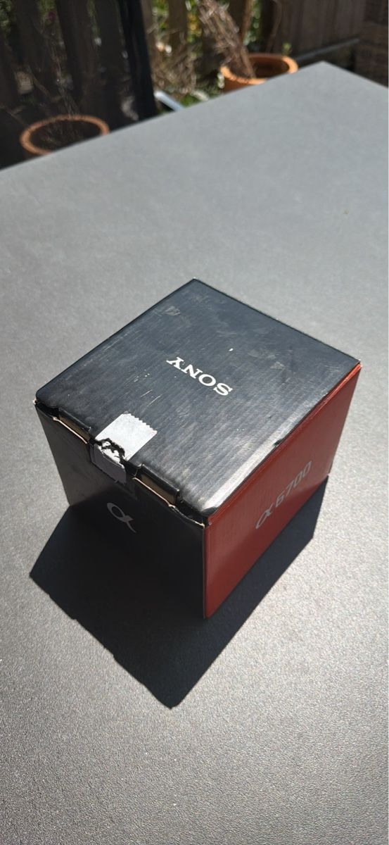 Sony Kamera: Sony a6700 / Sony 16-50 3.5-5.6 OSS – Neu (gemäss Beschreibung) aus Val-d'Illiez von ann_d9bk 7