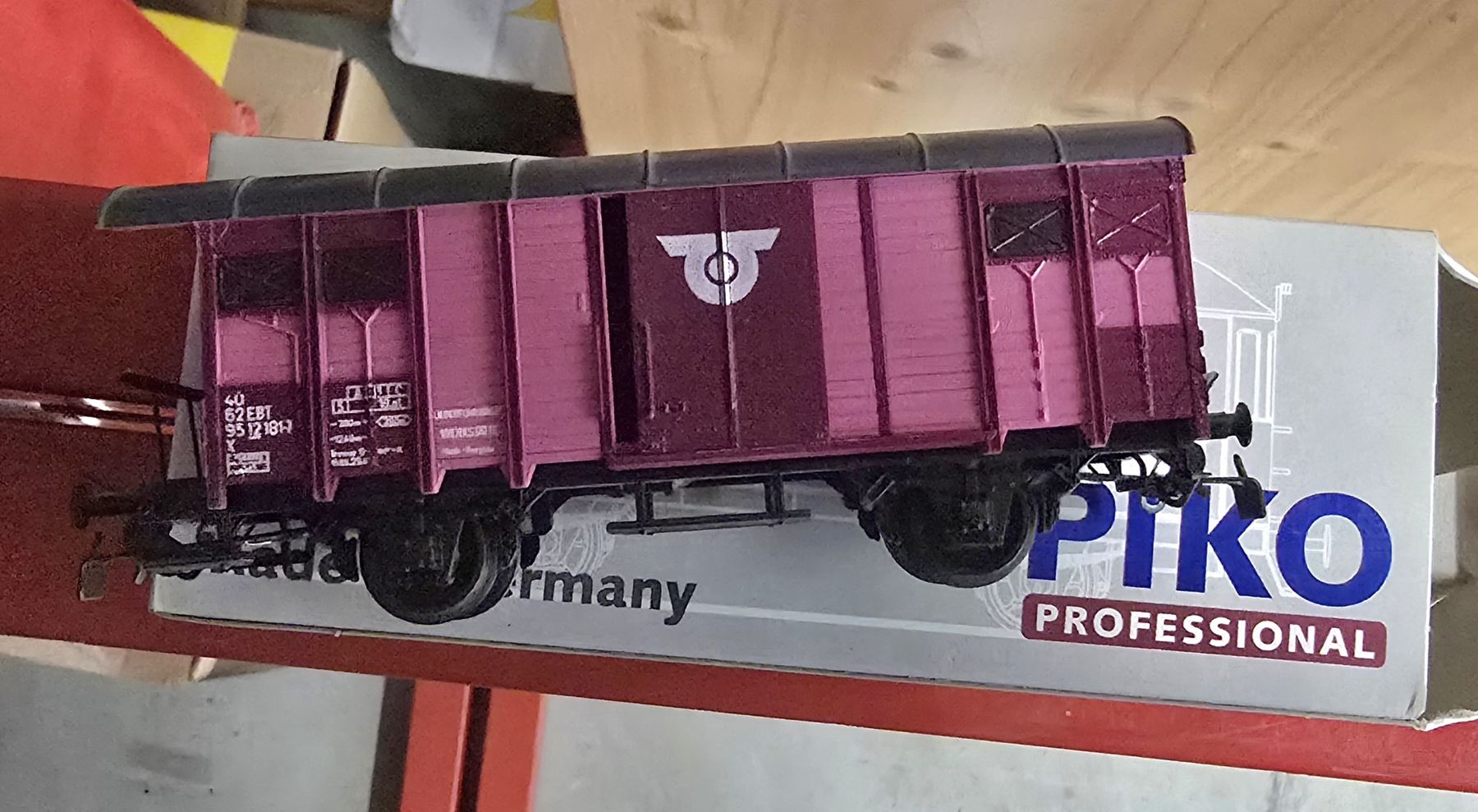 Piko Modelleisenbahnen: wagons marchandises piko – Gebraucht aus la cibourg von t-m-a