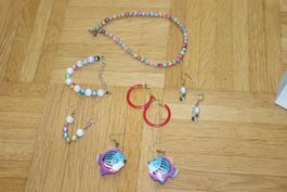 Lot bijoux fantaisie collier bracelet boucles d'oreilles