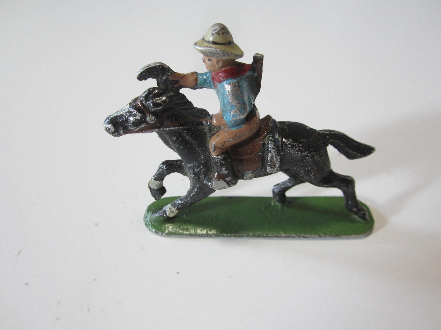 Figuren: Statuette métal – Neu (gemäss Beschreibung) aus Tramelan von Tors 1