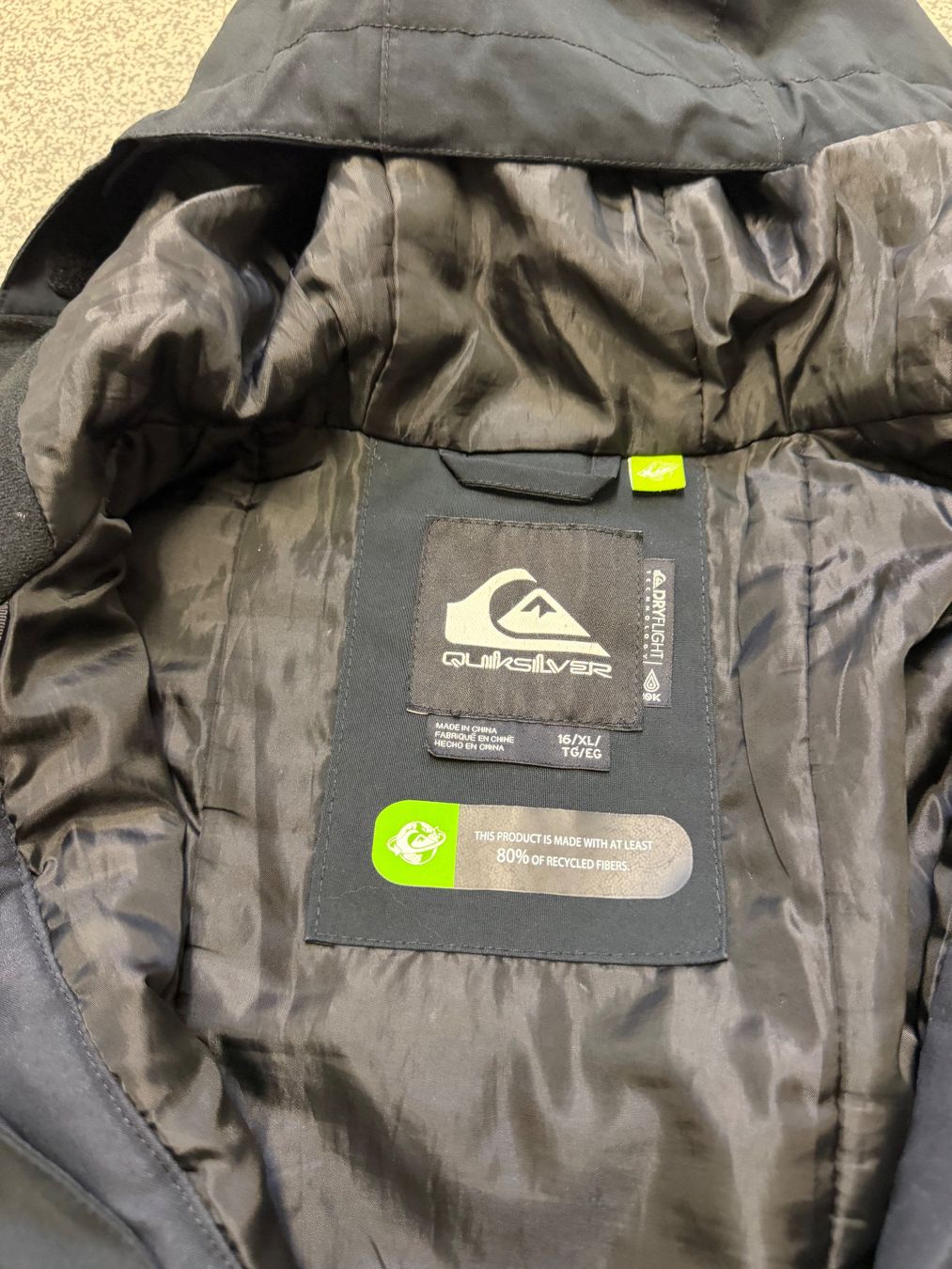 Quiksilver Jacken & Mäntel: Quicksilver Kids 16 XL – Gebraucht aus Frauenfeld von K.835 2