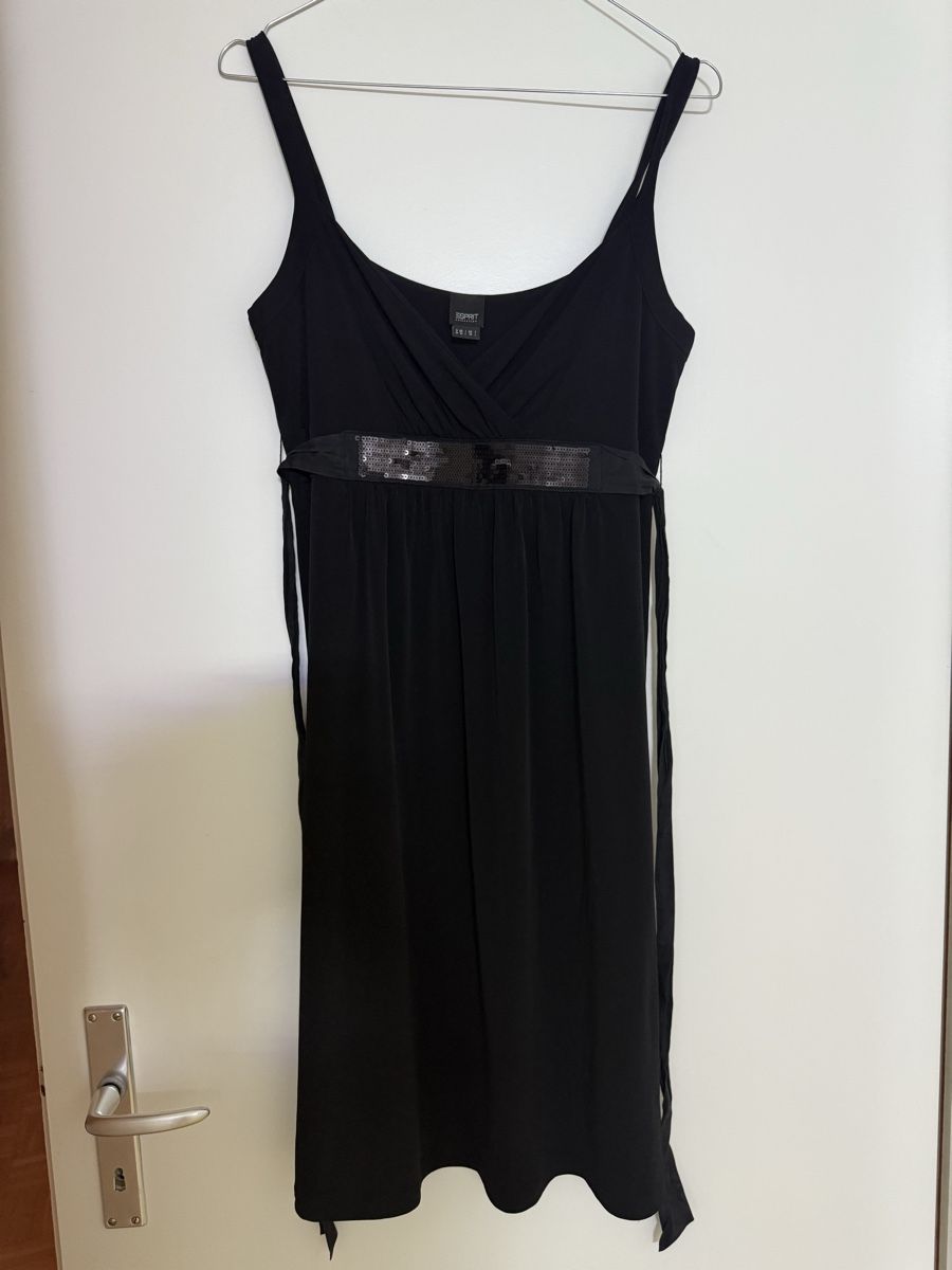 Esprit Vestiti: Kleid von Esprit, M – Nuovo (secondo la descrizione) da Gossau SG venduto da cuk_fyc6 1
