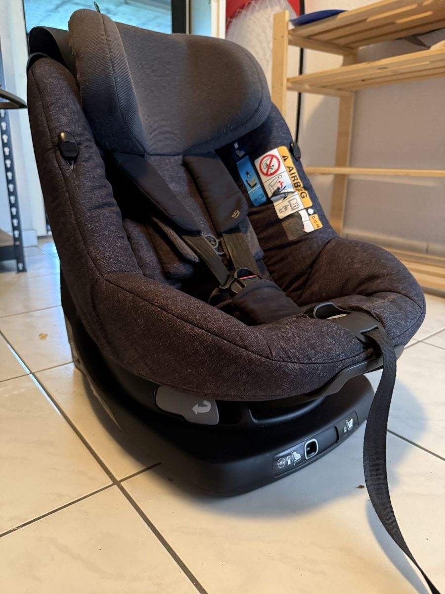 Maxi-Cosi Seggiolini per auto: Kindersitz Maxi-Cosi AxissFix  – Usato da Ibach venduto da Irenei