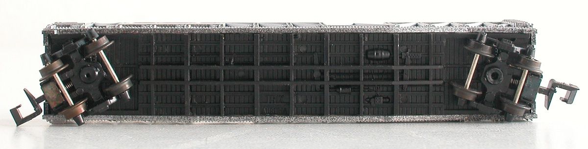 Trix Modellini di ferrovie: Minitrix Containerwagen Du Pont Spur N – Usato da Oberwil BL venduto da Klang 3