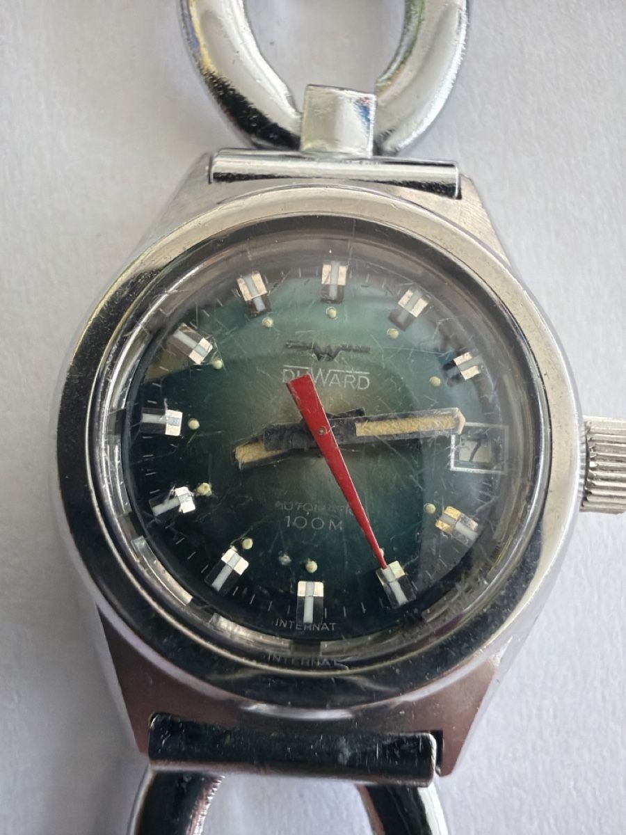Montres: Montre Duward Automatic 100M – D'occasion à Echallens par JAR69