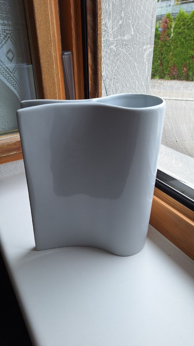 Vasi & Recipienti: Limoges Vase – Nuovo e nell'imballaggio originale da Schwarzenbach SG venduto da ct-porzellan