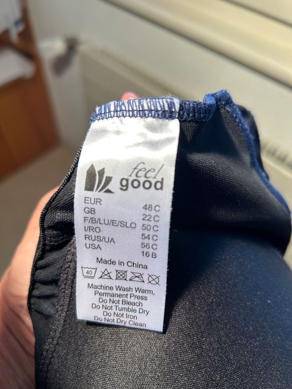 Costumi da bagno & Bikini: Badeanzug marineblau mit Muster, 48C, NEU – Nuovo (secondo la descrizione) da Boswil venduto da LuziaB01 4