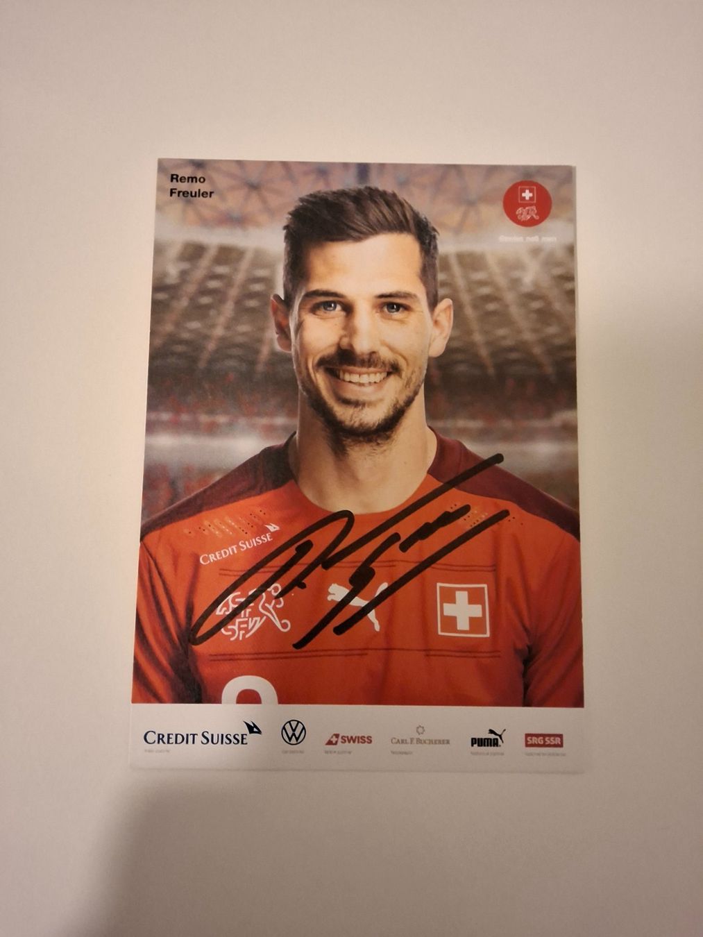 Autografi: Autogrammkarte Remo Freuler – Usato da Tann venduto da RahelS.
