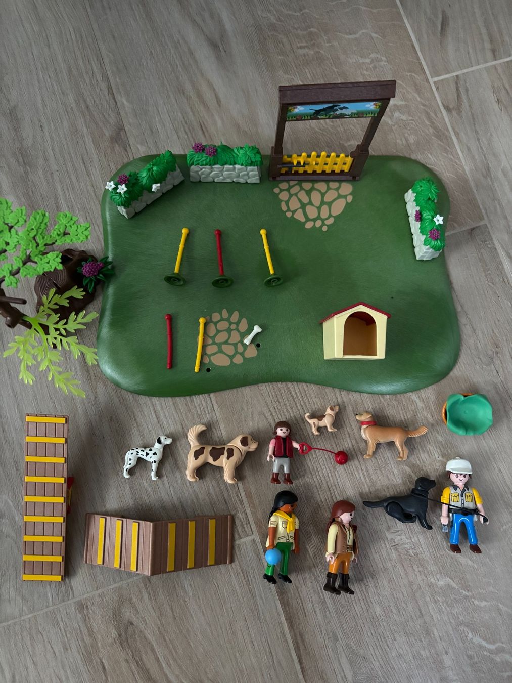 Playmobil Spielzeuge: Playmobil Hundeschule – Gebraucht aus Mägenwil von sil1a