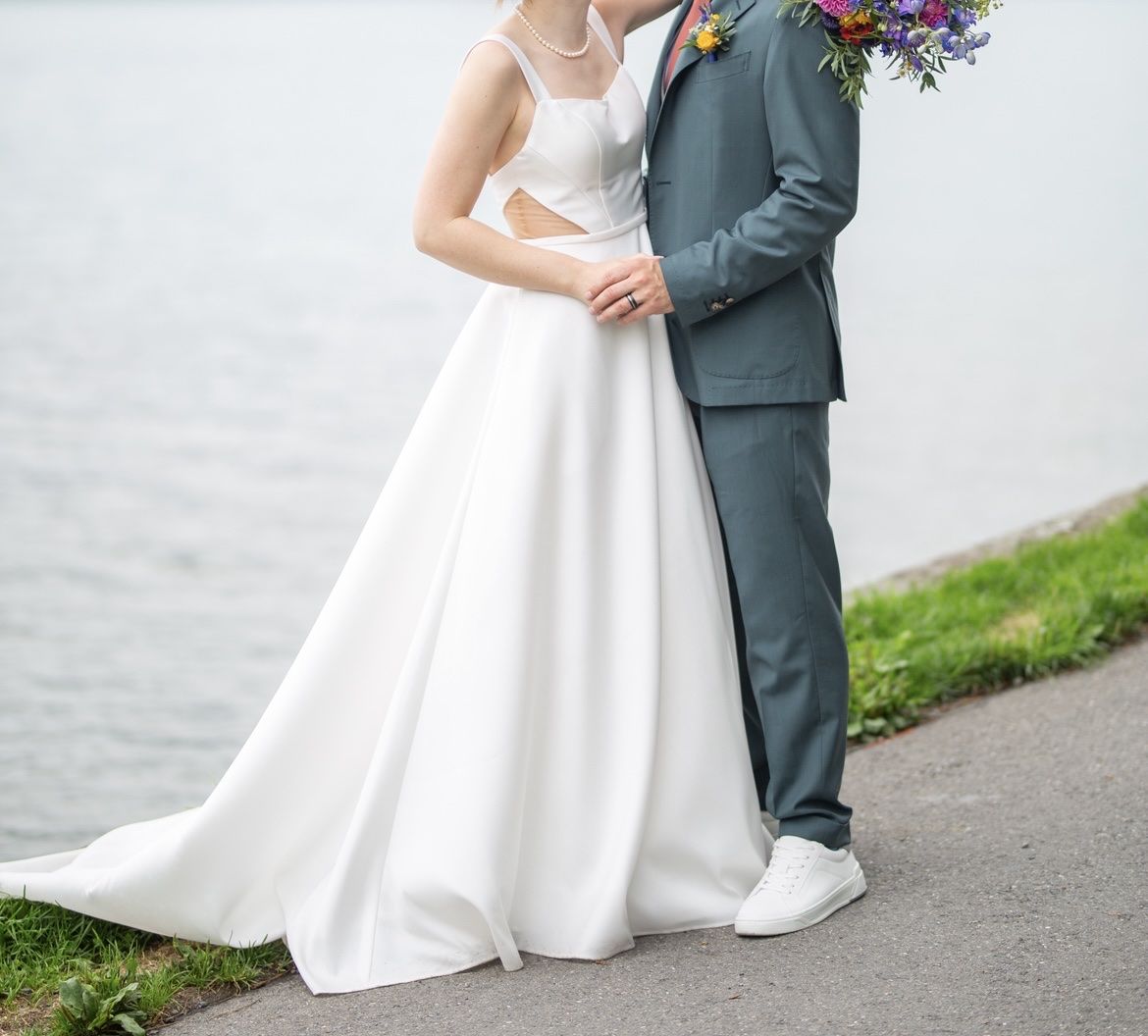 Vestiti: Hochzeitskleid Grösse S-M – Usato da Unterägeri venduto da sen_5yzr