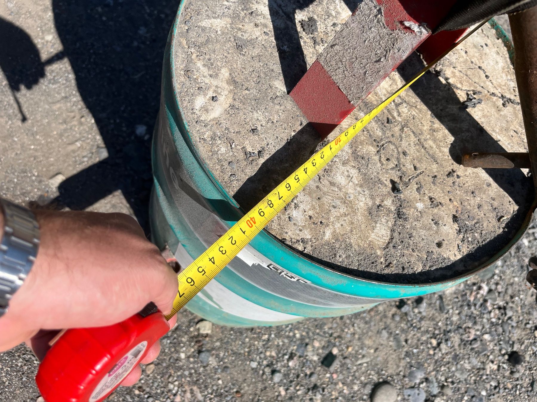 Trattori: Frontgewicht 220 kg – Usato da Kaltbrunn venduto da MA5555 2