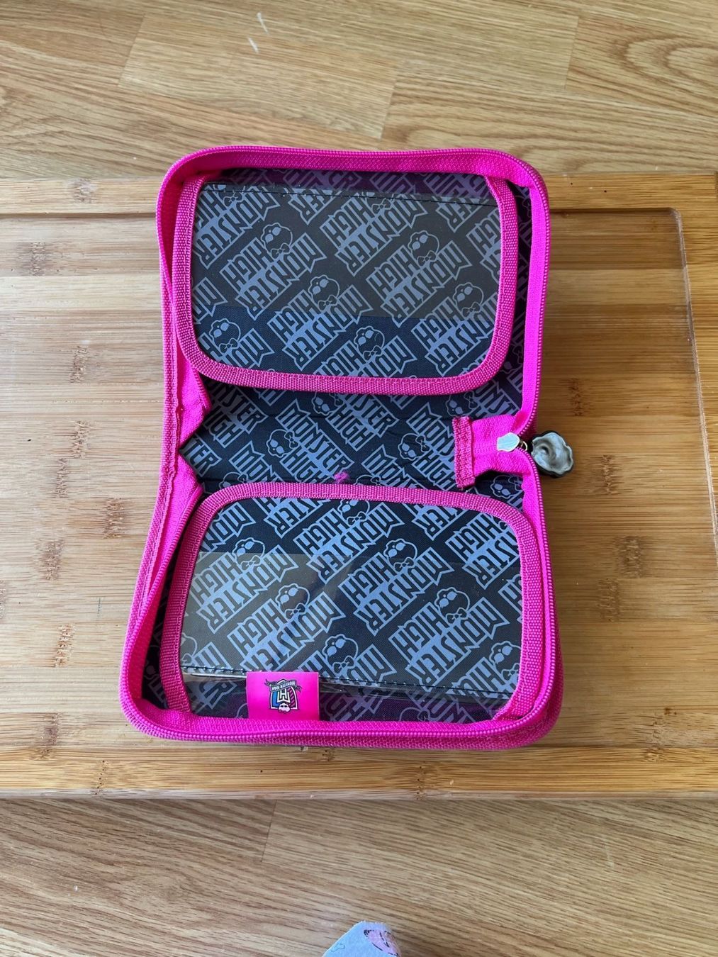 Astucci : Monster High Mäppchen – Usato da Tafers venduto da JP911 3