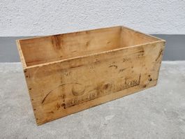 alte Holzkiste Kiste CAILLERS SCHWEIZER MILCHSCHOKOLADE