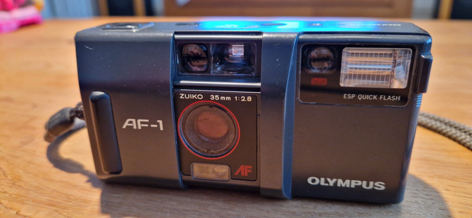 Olympus Fotocamera: Olympus AF-1 35mm Kompaktkamera – Usato da Zürich venduto da Lina049 1