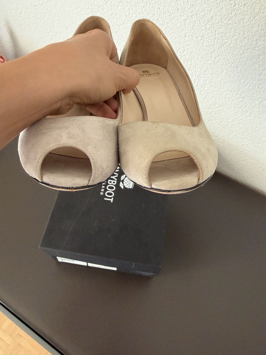 Scarpe da donna: Navyboot Pumps Grösse 38 – Usato da Bern venduto da Olenush 2