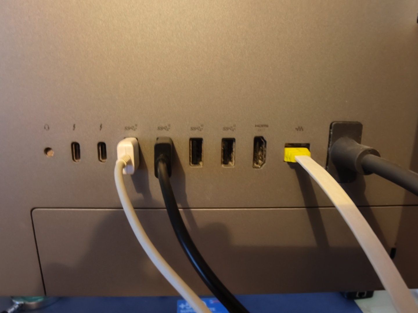 Hewlett Packard PC: HP All in One 34 Zoll – Usato da Zollikofen venduto da KuZoKL 3