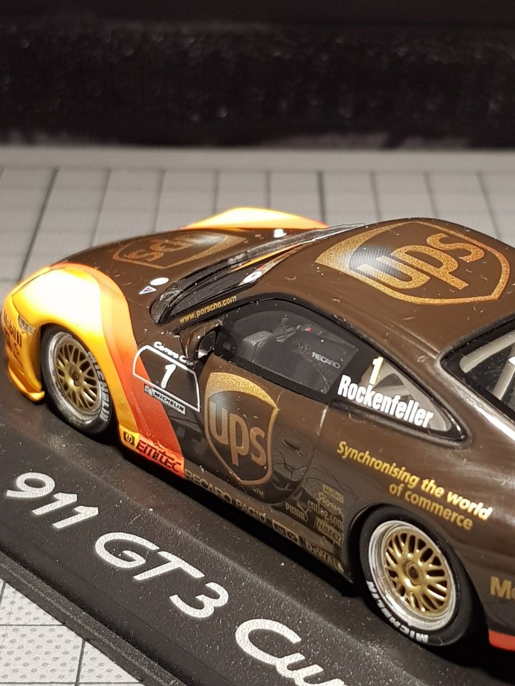 Porsche Modellini d'auto: Porsche 911 GT3 Cup #1 UPS – Nuovo e nell'imballaggio originale da Chézard-St-Martin venduto da AlPat-Collections 5