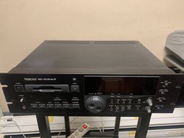 Enregistreur MiniDisc (Rare) - Tascam MD-801R MK II