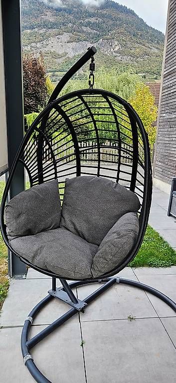 Sièges suspendus: Fauteuil suspendu – D'occasion à Martigny par cin_lch7