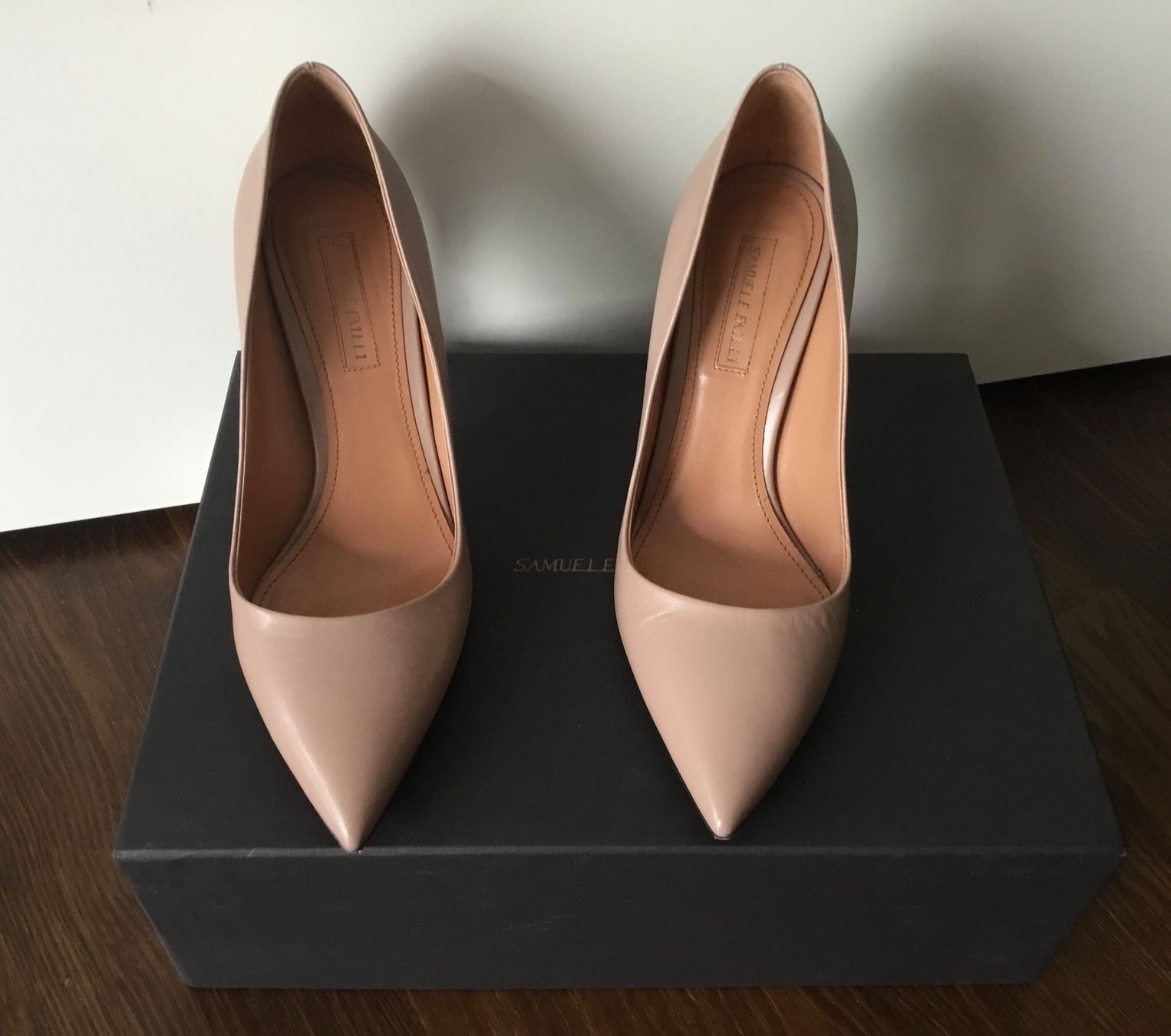Scarpe da donna: Samuele Failli Elegante   Leder Pumps, Beige, Gr 39 – Nuovo (secondo la descrizione) da Basel venduto da 18Inspiration 3