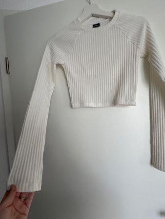 Weisser Crop Strickpullover, Grösse XS, Top Zustand!