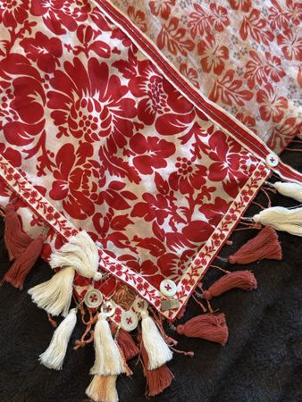 HIGH Everyday Couture Magnifique Écharpe / Foulard 91x108 cm