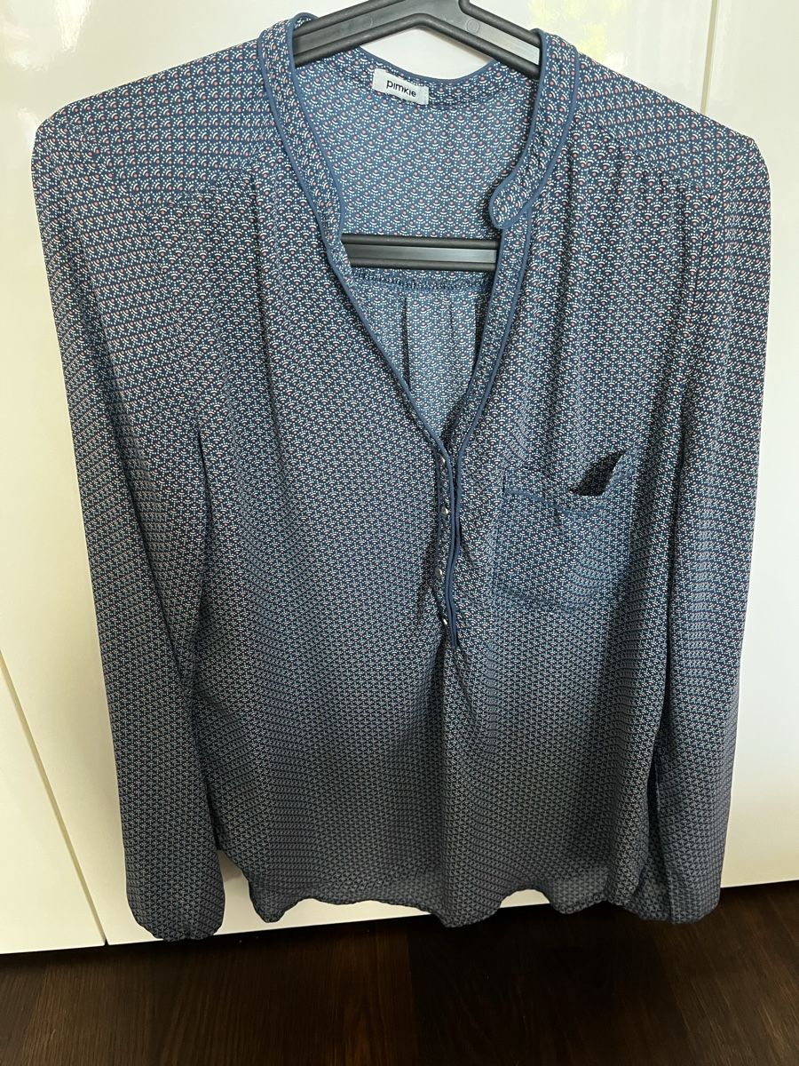 Chemisiers: Bluse dunkelblau mit muster Gr. M/L – Neuf (Voir description) à Hinwil par dire07