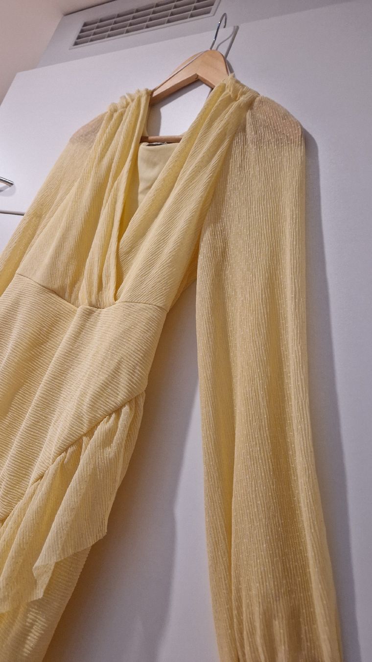 Vestiti: robe portefeuille jaune clair  – Nuovo (secondo la descrizione) da Collombey venduto da Preloveditems 3