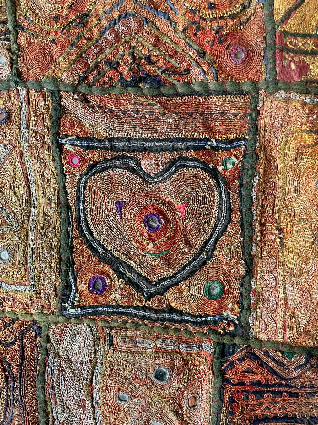 Tappeti: Wandteppich, Patchwork, aus Indien, Grösse 100x150cm – Usato da Bremgarten AG venduto da mamina54 3
