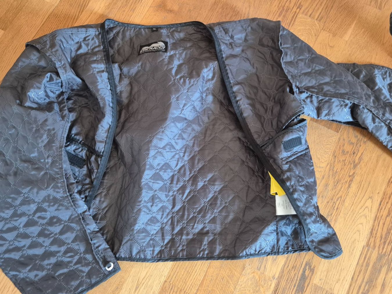 Vanucci Jacken: Vanucci - Motorradjacke Grösse 56 inkl. Winterfutter – Gebraucht aus Zürich von LarsKl 3