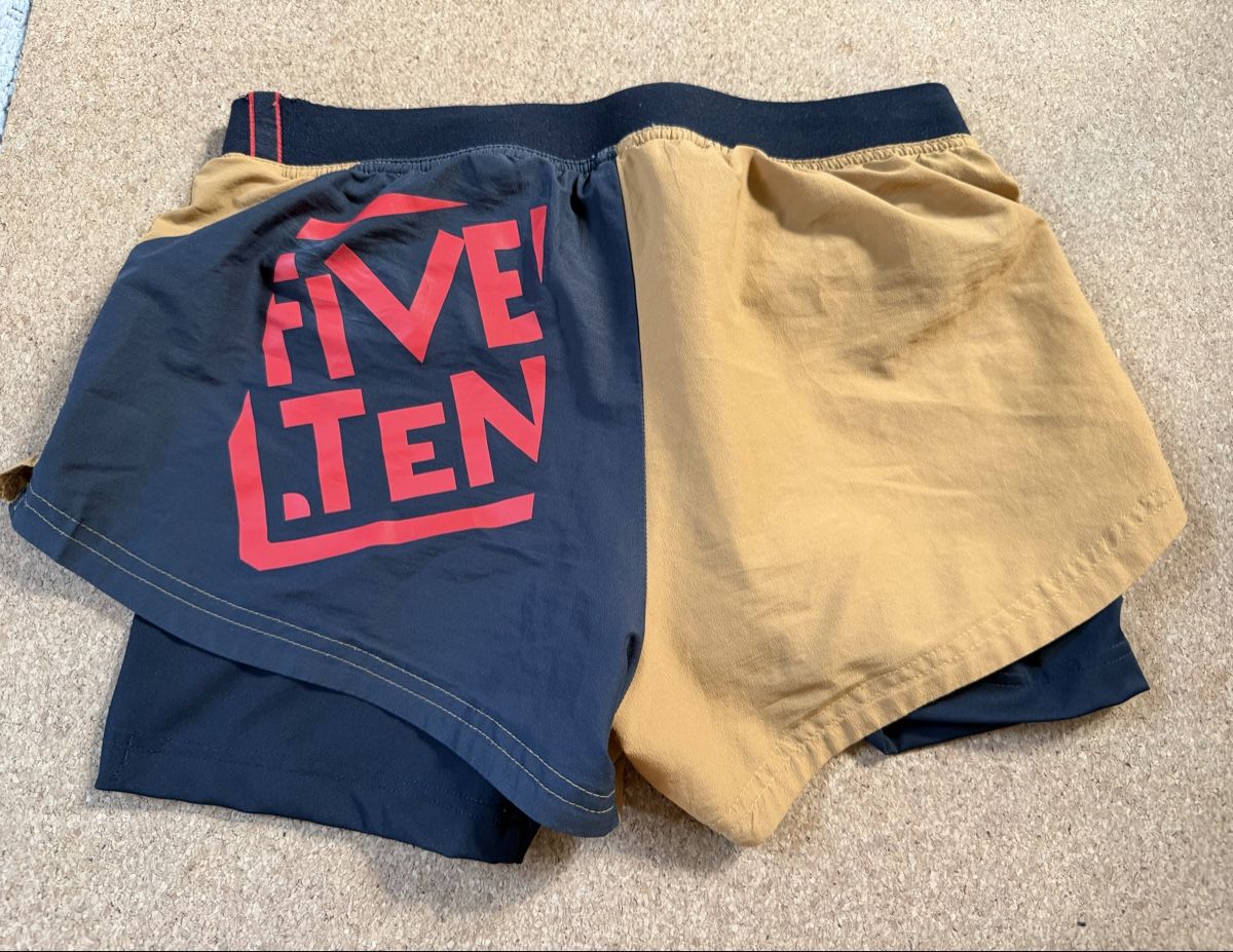 Adidas Pantaloni: Adidas Five Ten MTB Shorts Damen Gr. S – Usato da Zuchwil venduto da MLV92 7