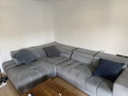Ecksofa grau mit 3 Kissen 3,5m x 2,3m