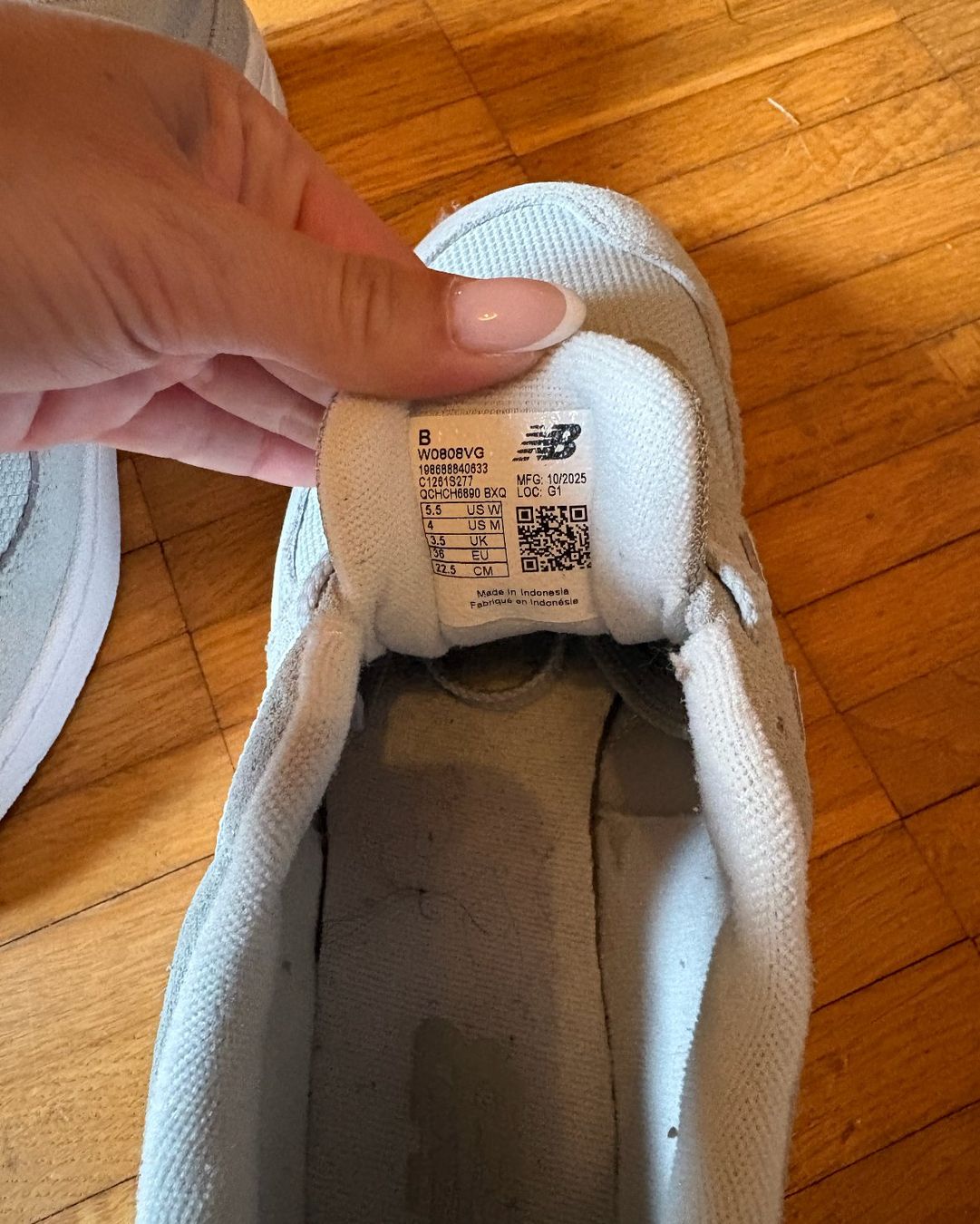 New Balance Damenschuhe: Baskets New Balance blanches / grises – Gebraucht aus Athenaz (Avusy) von j.bussinger 1