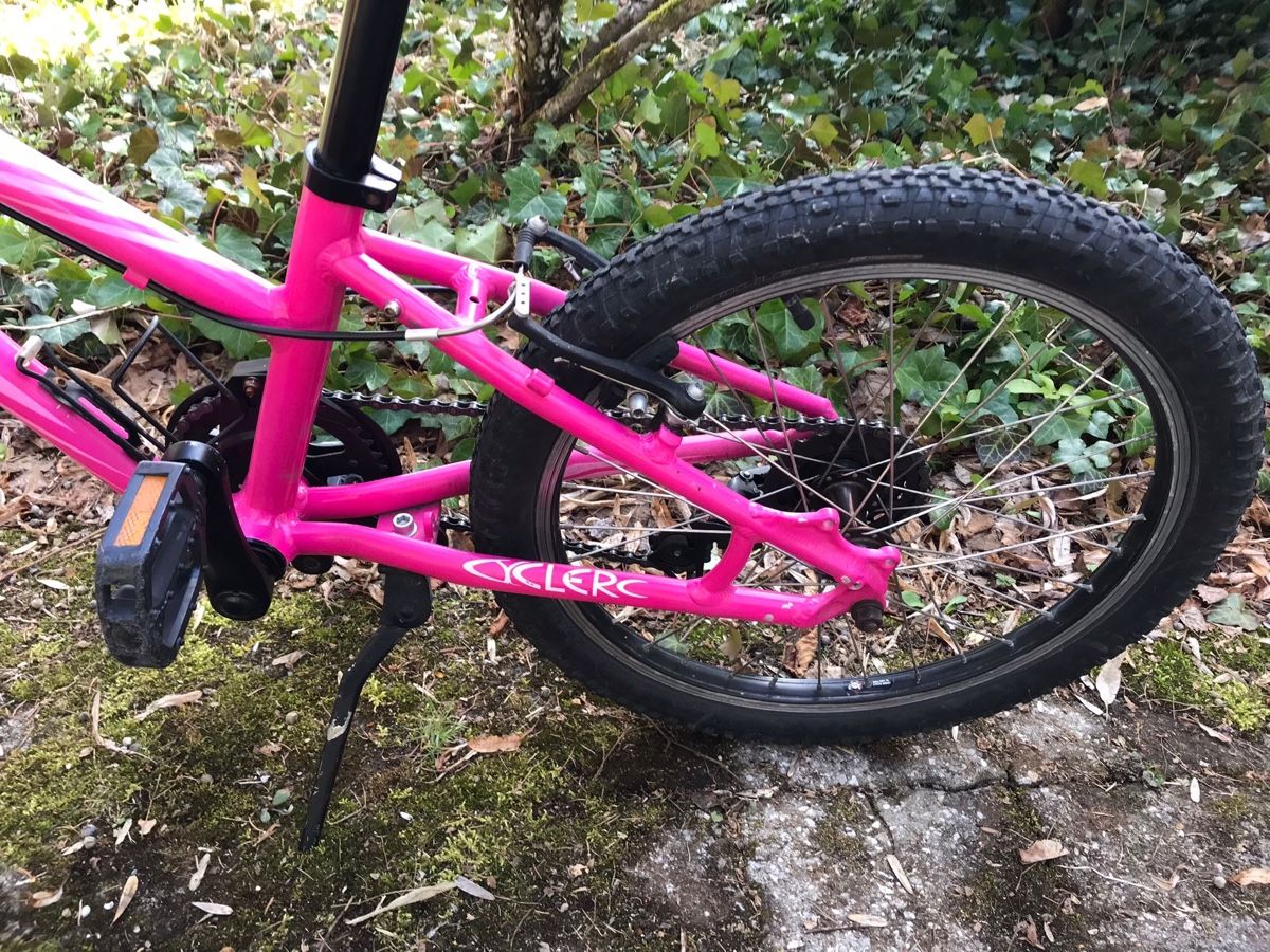 Velos: Vélo enfant rose – Gebraucht aus Neuchâtel von louissiffert 3