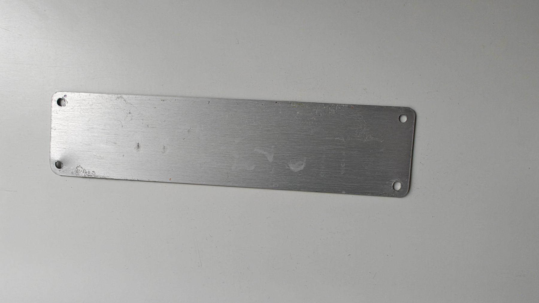 Schilder: Swiss Plakette von Flugzeugtrolley – Gebraucht aus Thalwil von Tindra01 1