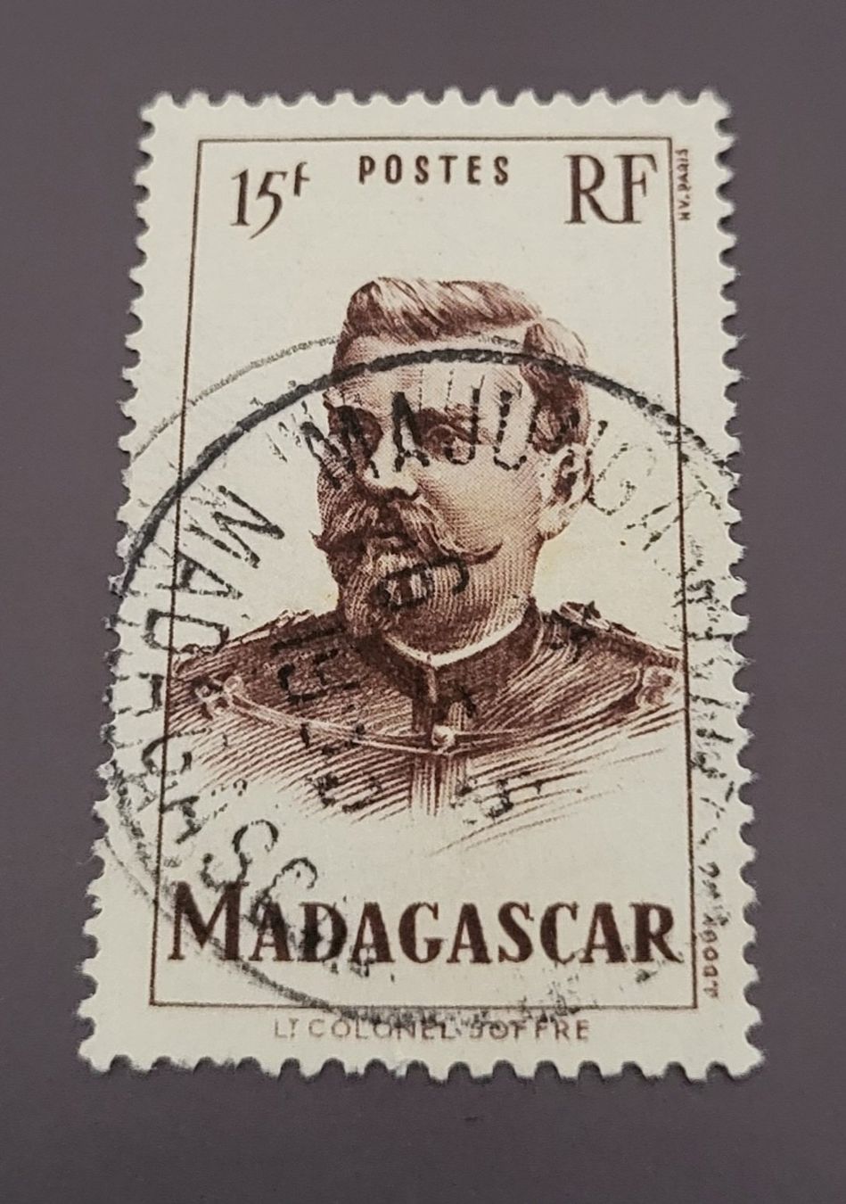 Tutti i francobolli: Madagaskar 1946 alte briefmarke – Usato da St Gallen venduto da Stampsalshobby