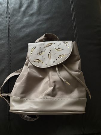 Eleganter Rucksack / Tasche, Damen 