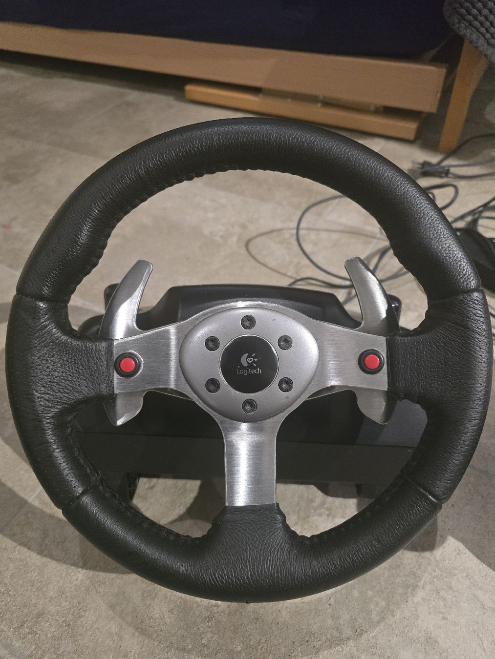 Logitech Manettes: Logitech G25 Lenkrad, Gaming – D'occasion à Rupperswil par Faze123 1