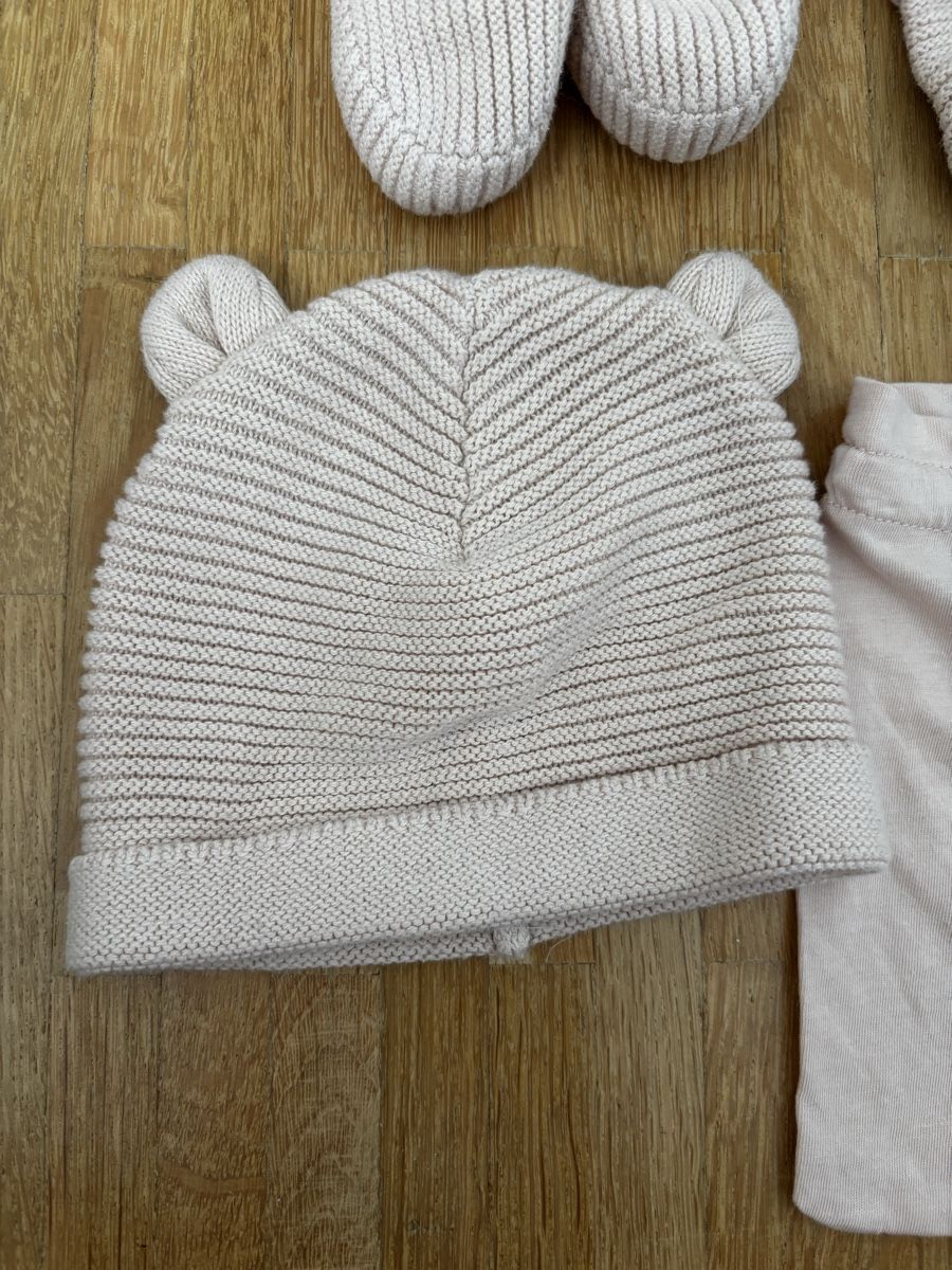 Vertbaudet Lotti & Set di vestiti: Ensemble Bébé Tricoté - Bonnet Ours, Chaussons & Mitaines – Nuovo (secondo la descrizione) da La Chaux-de-Fonds venduto da Elora237 1