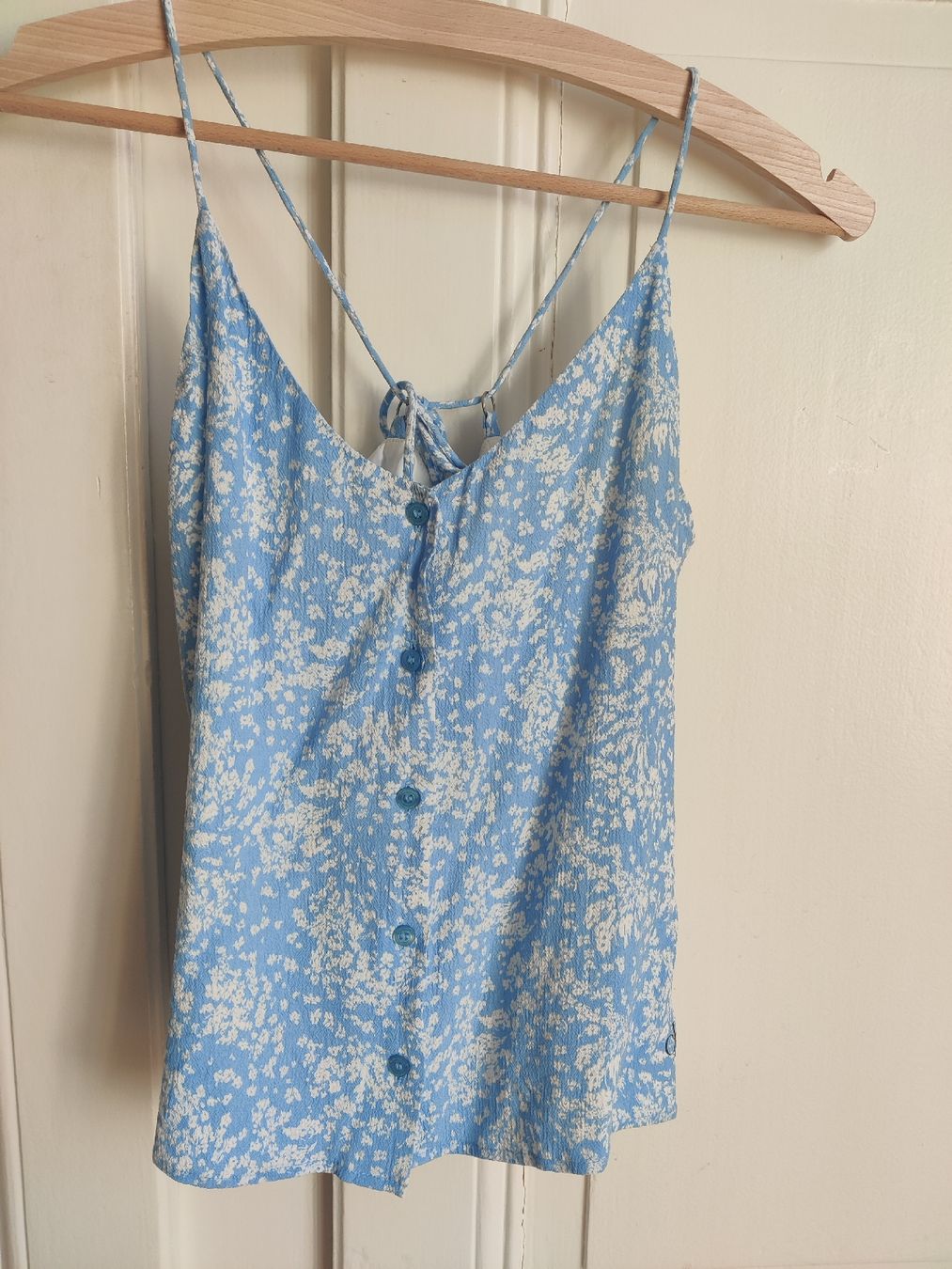 Calvin Klein Top: Calvin Klein floral summer top, size S – Nuovo (secondo la descrizione) da Bern venduto da Feld11