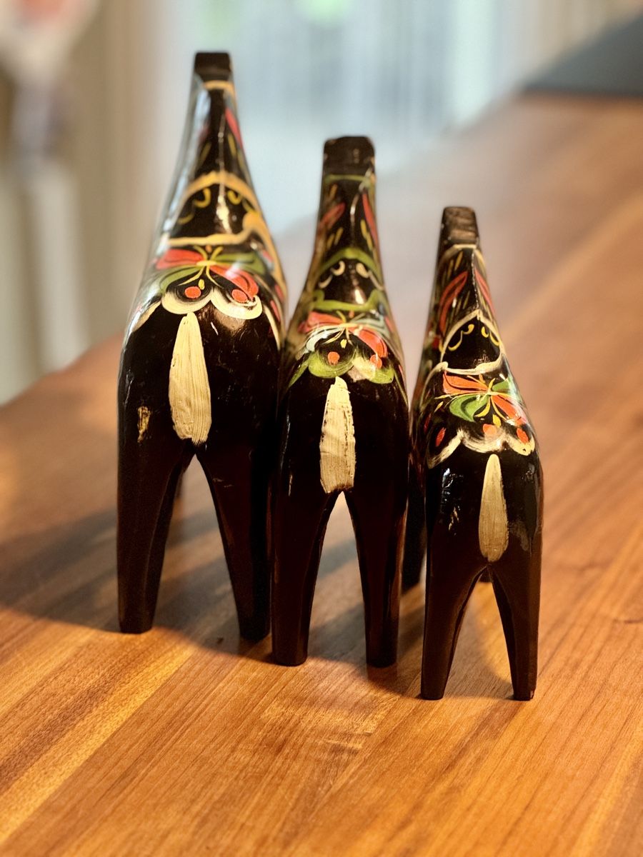 Statuette: Drei Dala -Pferde schwarz, Nils Olsson – Usato da Baar venduto da Freethy 1