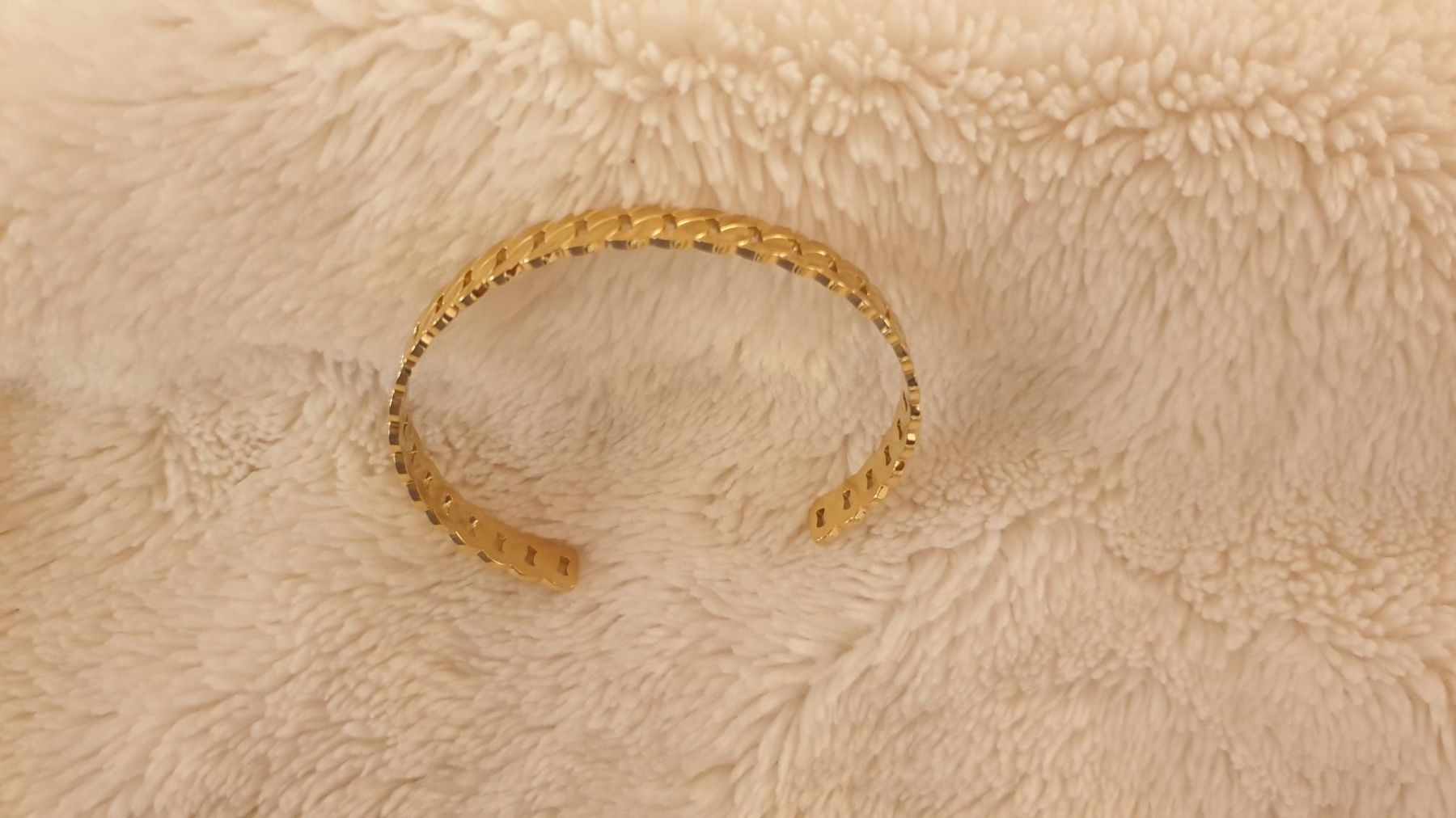 Armbänder & -reifen: Armreif – Neu und originalverpackt aus Würenlos von Abracadabra26 3