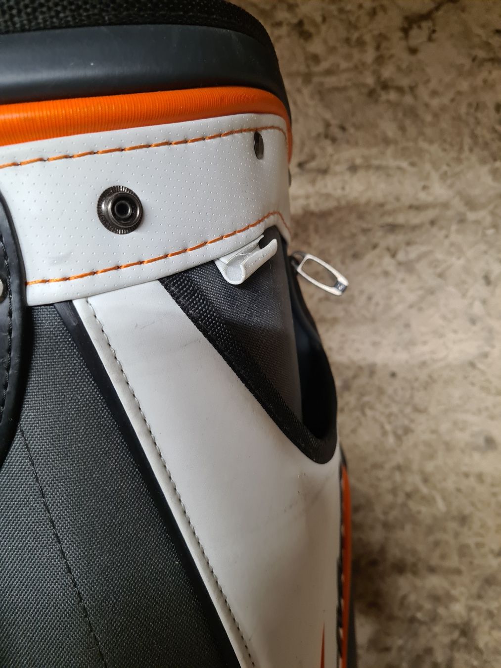 Taschen: Golftasche – Gebraucht aus Waldkirch von Hypertenuse 6